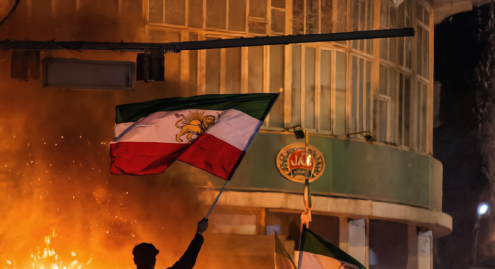 Ιράν: Στους 500 οι νεκροί από τις θυελλώδεις διαδηλώσεις – Η Ουάσιγκτον έτοιμη για επέμβαση