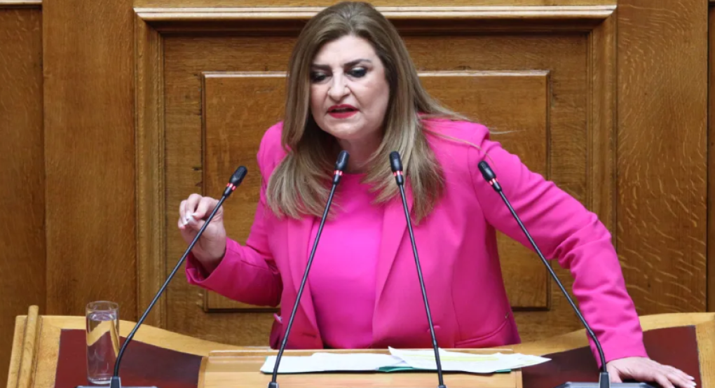 Η κυβέρνηση (δεν) απαντά στη Λιακούλη για τον εμβολιασμό κατά της ευλογιάς