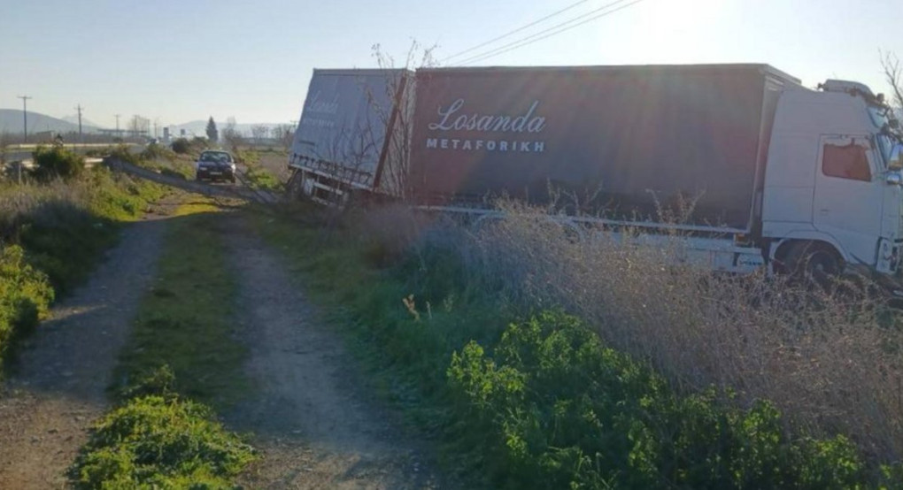 Τροχαίο με έναν νεκρό σε παράκαμψη στην Εθνική Οδό Θήβας-Λιβαδειάς -Ο δρόμος ήταν κλειστός λόγω μπλόκων