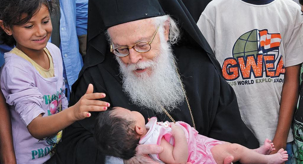 Η Σοφία Ζαχαράκη θυμάται τον Αρχιεπίσκοπο Αναστάσιο