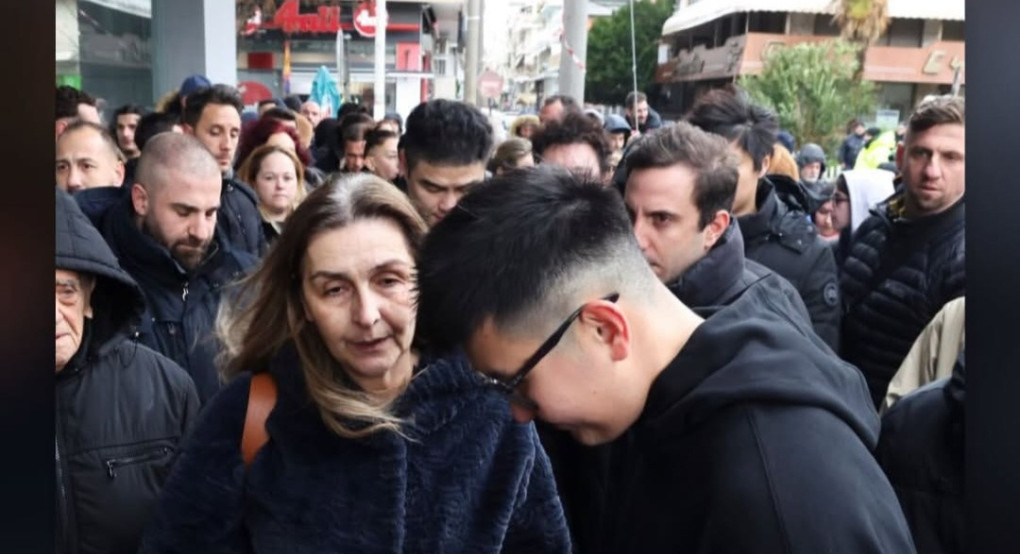 Ο Σιαο  τίμησε τον Άλκη