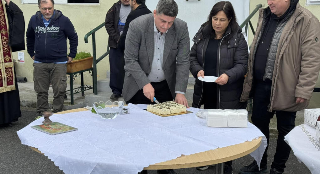 Κοπή πίτας στην Αντιδημαρχία Καθαριότητας, Περιβάλλοντος και Πρασίνου Δήμου Πέλλας