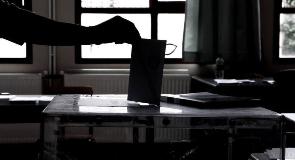 Πώς θα λειτουργήσει η τριεδρική περιφέρεια Αποδήμων -Το σχέδιο Μητσοτάκη για την επιστολική ψήφο κατοίκων εξωτερικού