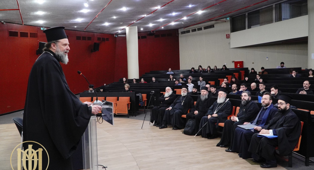 Με την καθοδήγηση του Παναγιωτάτου Μητροπολίτου Θεσσαλονίκης κ. Φιλοθέου η Ημερίδα Κατηχητών με θέμα «Αλήθεια και Ελευθερία»