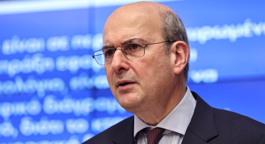 Χατζηδάκης: Το νέο νομοσχέδιο «καθαρίζει» τη γραφειοκρατία – Τέλος στις παραλογες ιστορίες καθημερινής τρέλας