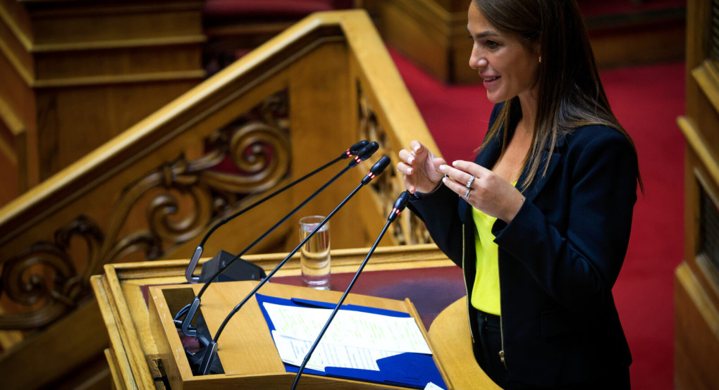 ΟΠΕΚΑ: Νοικοκύρεμα σε 10 προνοιακά επιδόματα - Τι θα ισχύσει