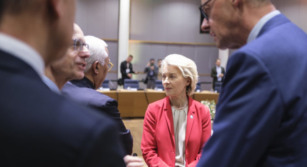 «Ήταν η στιγμή που οι ηγέτες της ΕΕ αποφάσισαν ότι η Ευρώπη πρέπει να πορευτεί μόνη της» -Ανάλυση Politico για τη Σύνοδο