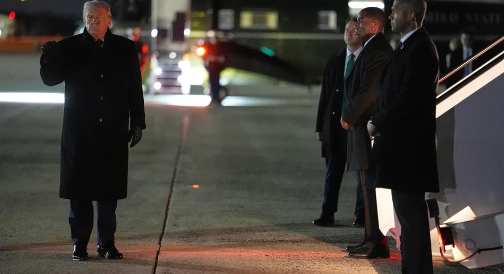 Ο Ντόναλντ Τραμπ «δοκιμάζει» τη διατλαντική συμμαχία με αιχμή τη Γροιλανδία και τους δασμούς – Οι στόχοι του για το Νταβός