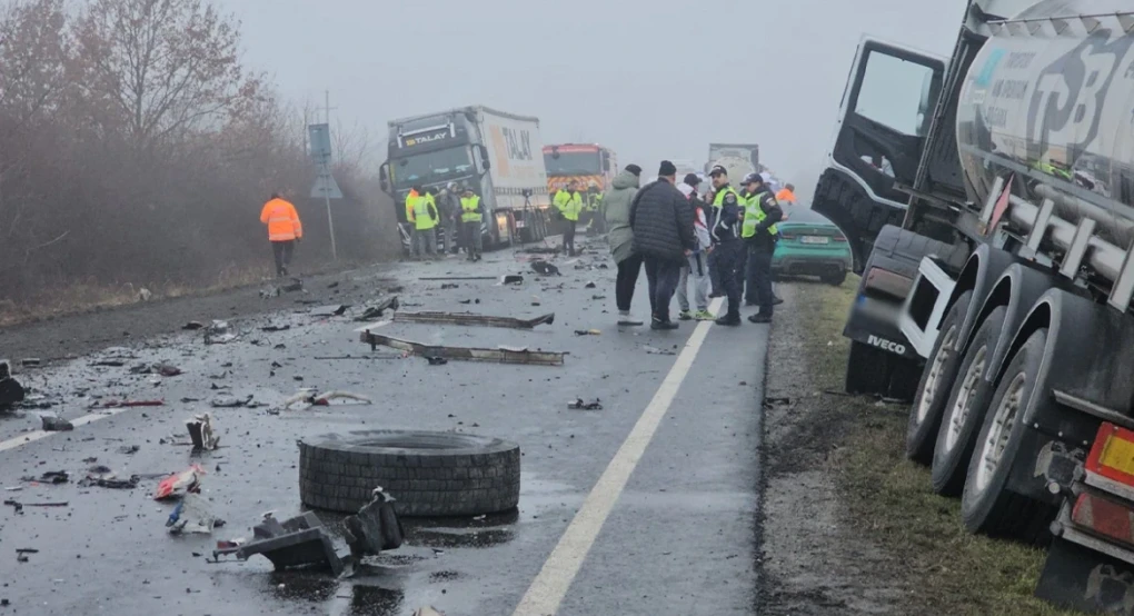 Οίδημα στον αυχένα έχει ο τρίτος τραυματίας του τροχαίου - Χειρουργείται στη Ρουμανία, επέμειναν οι γιατροί του ΕΚΑΒ να μείνει υπό παρακολούθηση