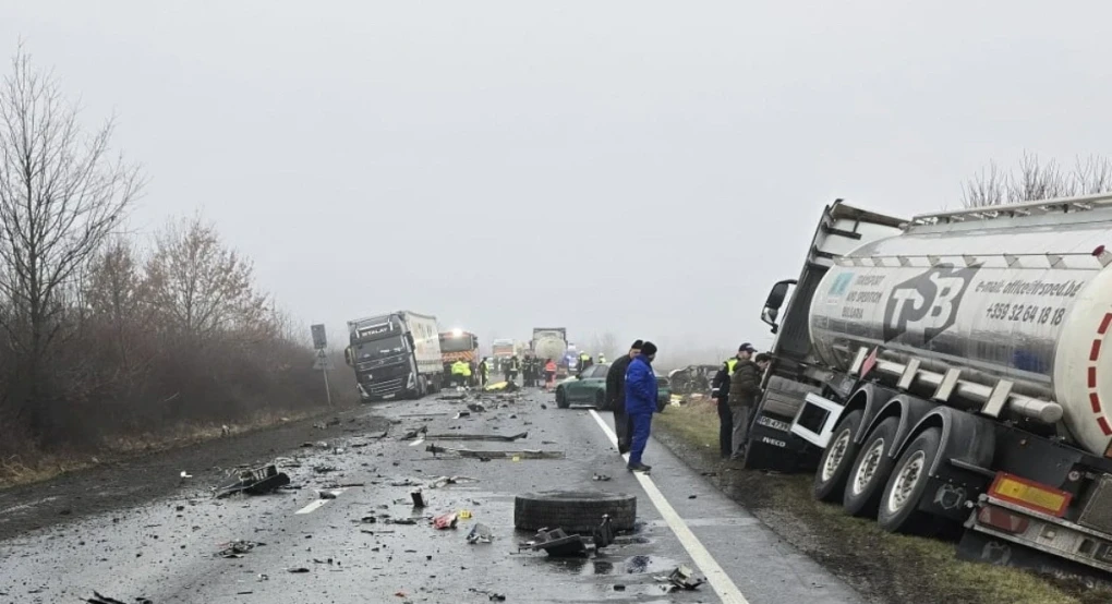 Στην Ελλάδα σήμερα από τη Ρουμανία οι σοροί των 7 οπαδών - Αναπάντητα ερωτήματα για το τροχαίο δυστύχημα