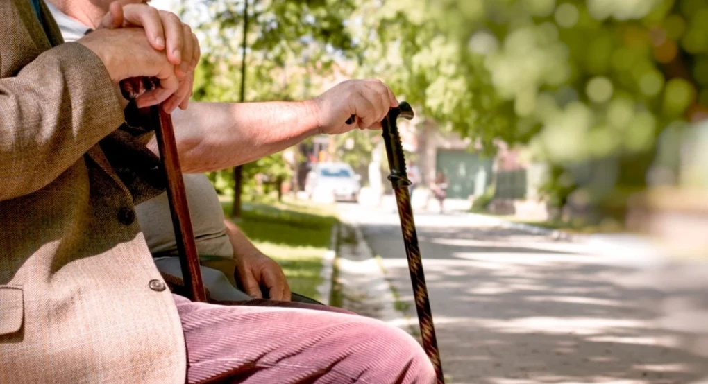 Ρεκόρ αιτήσεων συνταξιοδότησης το 2025: Ιανουάριο, Ιούλιο και Σεπτέμβριο έγιναν οι περισσότερες, οι τρεις λόγοι της μαζικής εξόδου