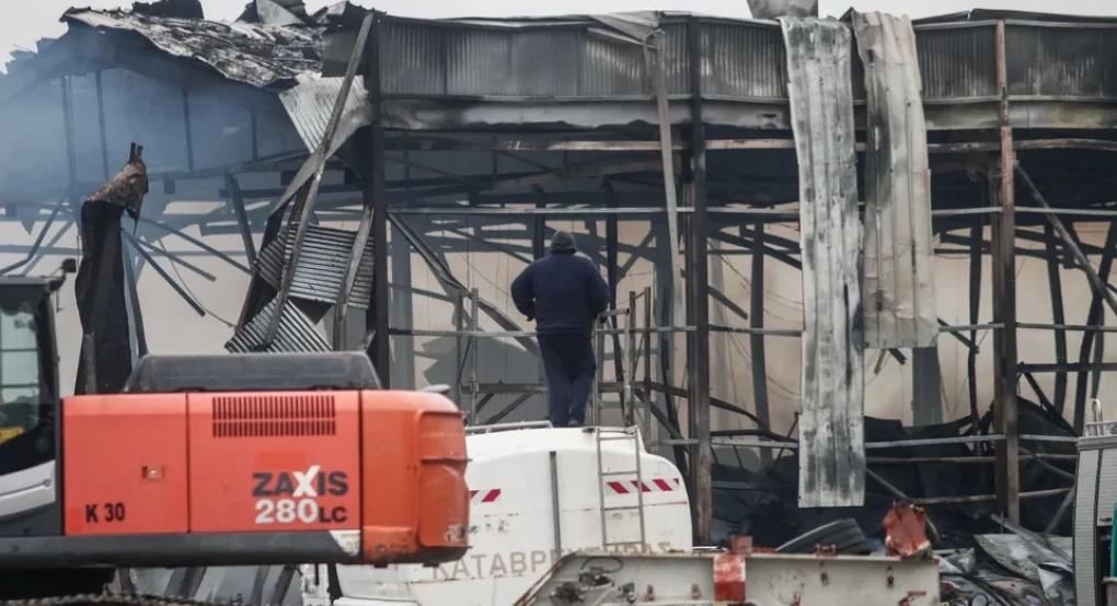 Θρήνος για τις 5 εργάτριες που χάθηκαν στο εργοστάσιο της Βιολάντα