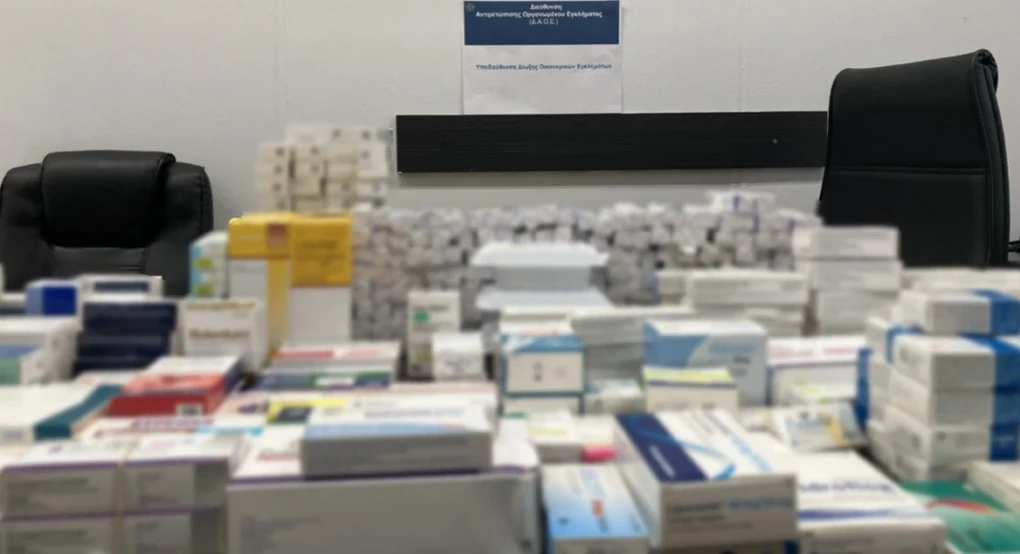 Αντίστροφη μέτρηση για την δωρεάν παραλαβή ακριβών φαρμάκων από τα φαρμακεία της γειτονιάς