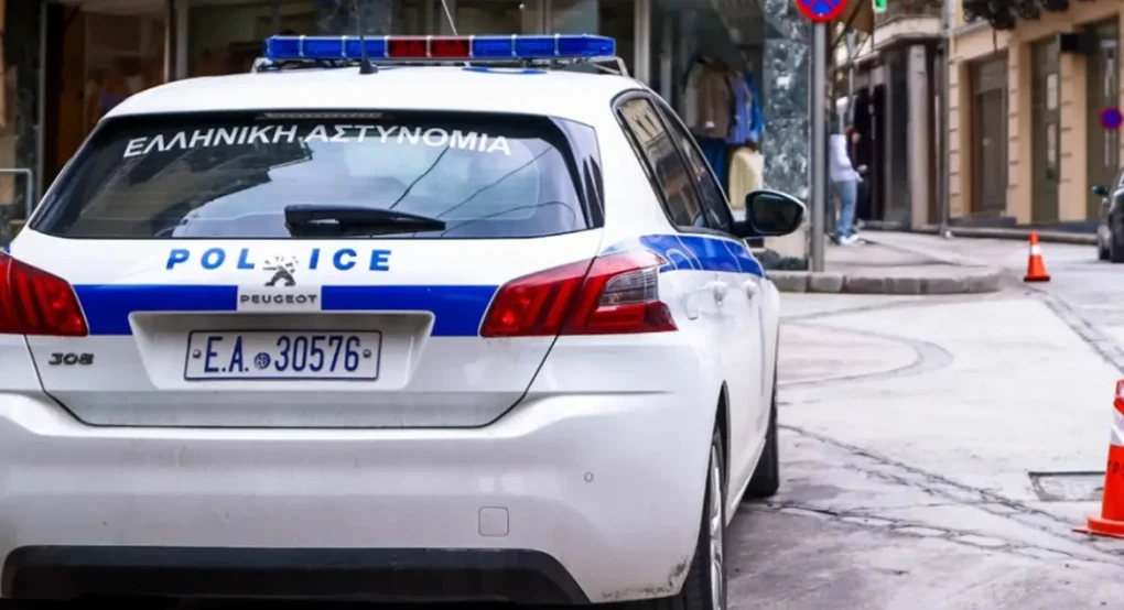 Ένοπλη ληστεία σε σούπερ μάρκετ στον Πειραιά