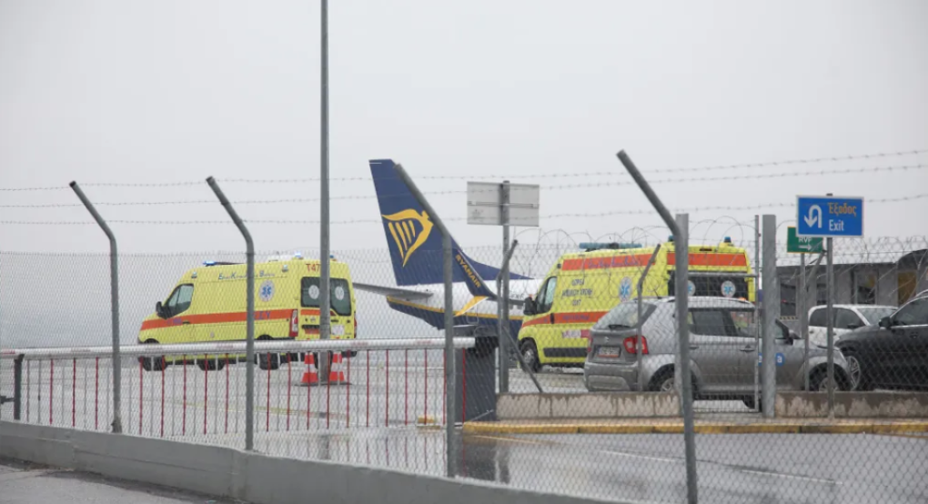 Μεθυσμένος 30χρονος παρενοχλούσε επιβάτες σε πτήση προς Θεσσαλονίκη