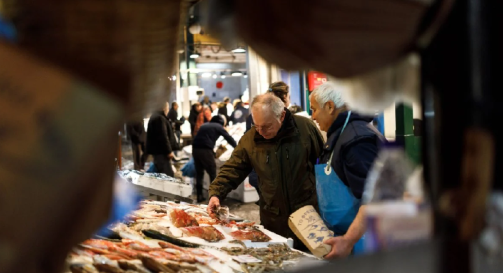 Καθαρά Δευτέρα: Πώς θα λειτουργήσουν τα σούπερ μάρκετ, τι ισχύει για τις λαϊκές αγορές