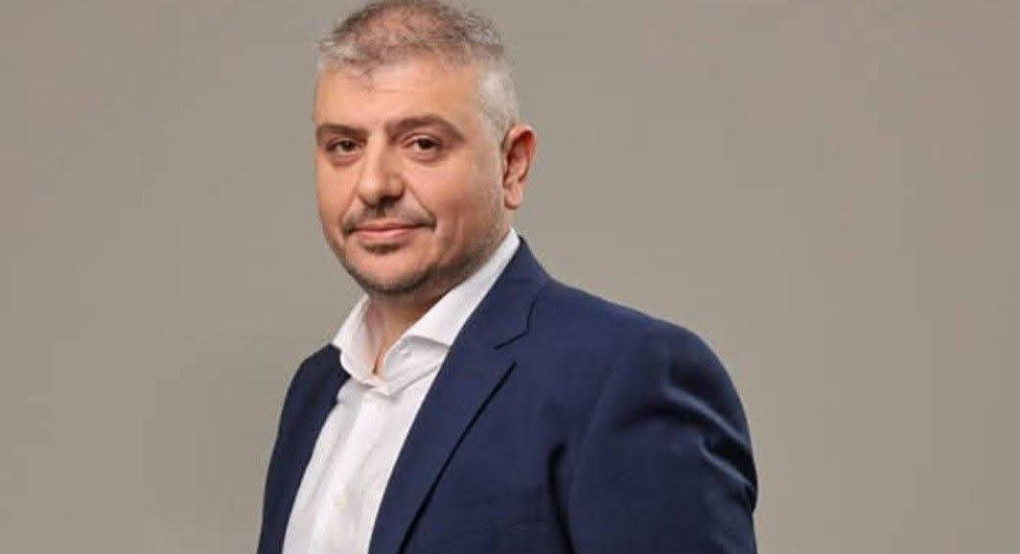 Νίκος Παρούτογλου:Χρόνια πολλά σε όλες τις γυναίκες.