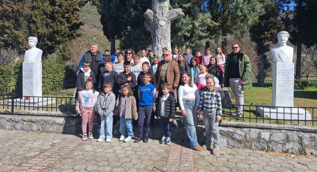 Στο «Μνημείο θυσίας Καπετάν Άγρα και Αντώνη Μίγκα» οι μαθητές του Δημοτικού Σχολείου Άγρα και Καρυδιάς