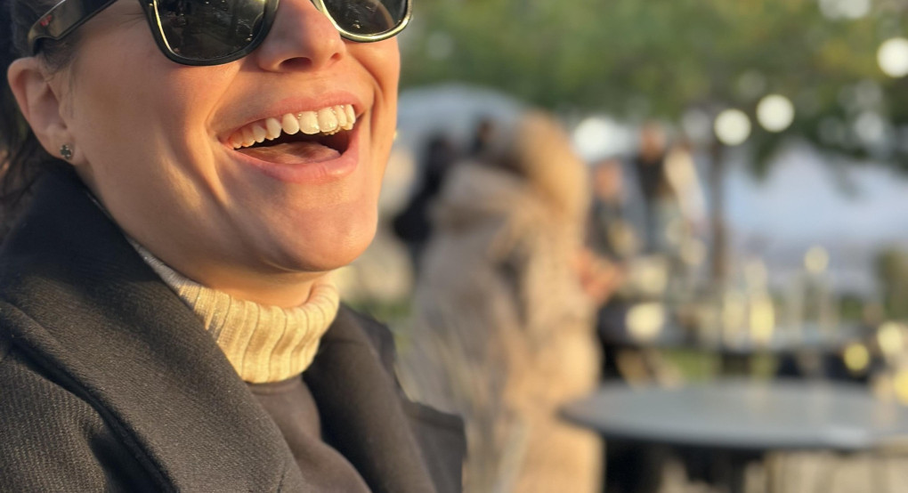 Ελένη Λαζάρου: Μια νέα, δυναμική γυναίκα που συνδύασε τον επαγγελματισμό με την προσφορά στον πολιτισμό