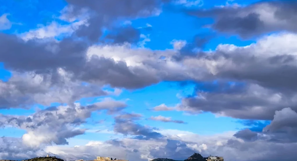 Καιρός: Ανοιξιάτικο σκηνικό με 19 βαθμούς – Πού αναμένονται βροχές