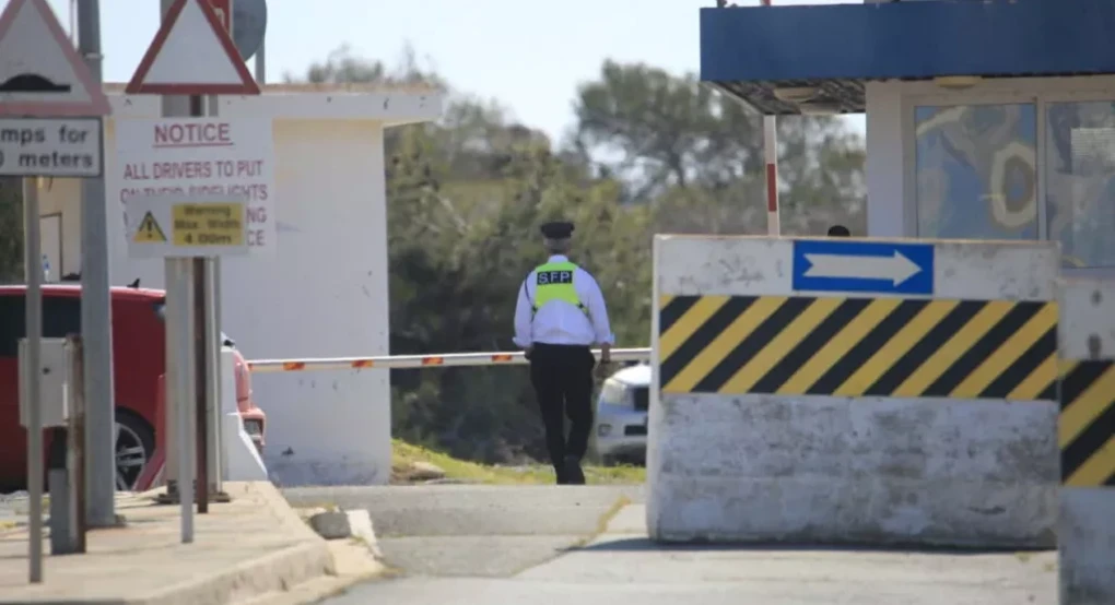 Νέος συναγερμός στην Κύπρο: Ήχησαν και πάλι οι σειρήνες στο Ακρωτήρι