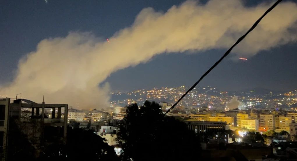 Διευρύνεται το μέτωπο στη Μέση Ανατολή: Το Ισραήλ βομβάρδισε τη Βηρυτό μετά την επίθεση της Χεζμπολάχ - Εκρήξεις σε Άμπου Ντάμπι, Ντουμπάι και Ντόχα