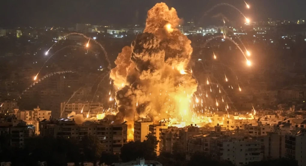 Πάνω από 118 δολάρια το βαρέλι το πετρέλαιο, ενώ ο πόλεμος στη Μέση Ανατολή μαίνεται