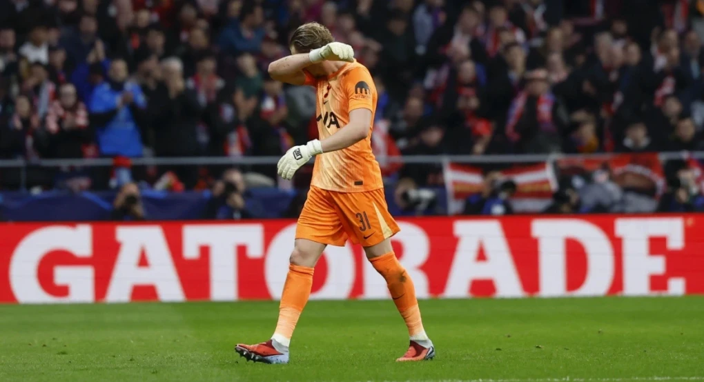 To δράμα του 22χρονου τερματοφύλακα της Τότεναμ: Τα λάθη που χάρισαν δύο γκολ στην Ατλέτικο, η αλλαγή στο 17ο λεπτό και η αντίδραση του Τούντορ
