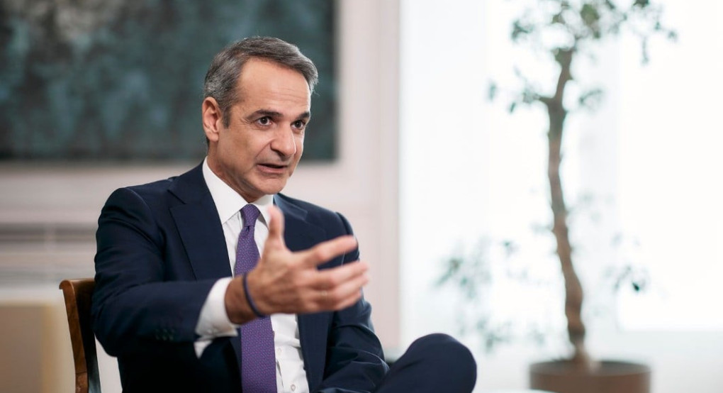 Κ. Μητσοτάκης: Αποκλείει πρόωρες εκλογές και ανασχηματισμό