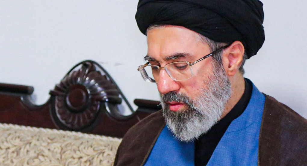 Reuters: Οι μυστικές υπηρεσίες των ΗΠΑ δεν βλέπουν άμεση κατάρρευση του καθεστώτος στο Ιράν