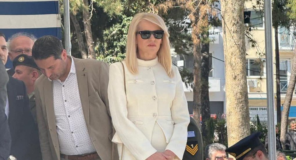 Στα Γιαννιτσά η Θεοδώρα Τζάκρη – Μήνυμα τιμής και υπερηφάνειας για την 25η Μαρτίου
