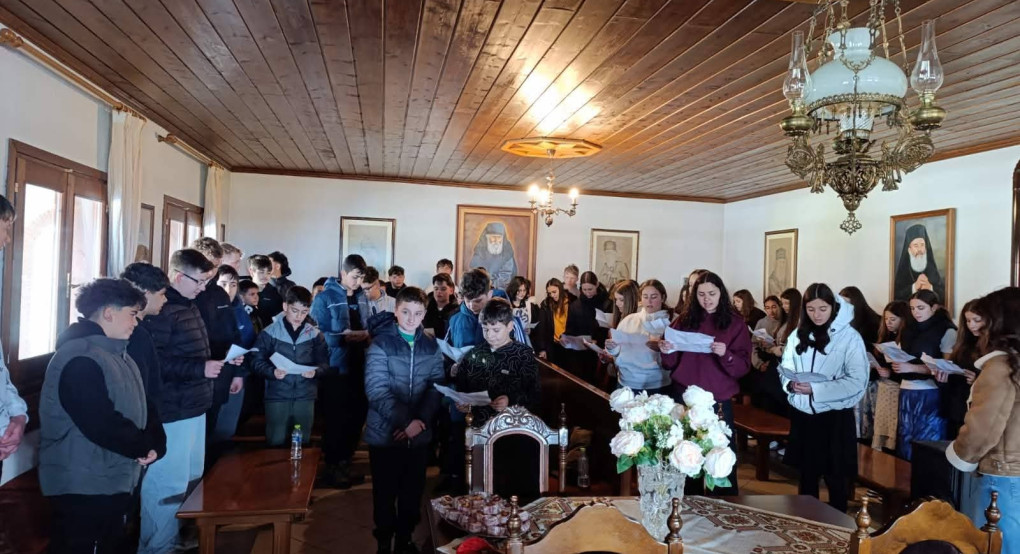 Επίσκεψη του Γυμνασίου Προμάχων στην Ιερά Μονή Αγίου Ιλαρίωνος – Μήνυμα πίστης και ευλογίας ενόψει Πάσχα