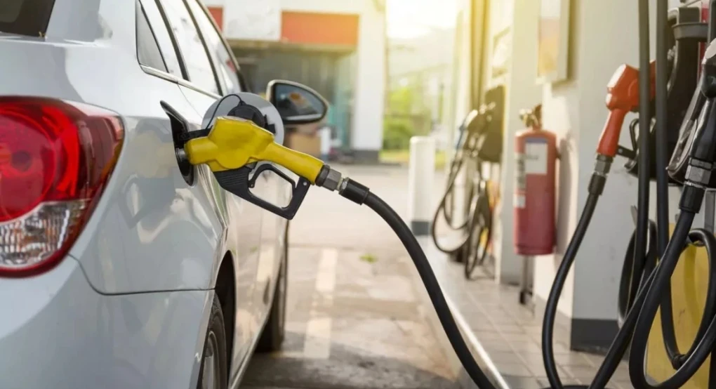 Fuel Pass: Πότε ανοίγει η πλατφόρμα για αιτήσεις και πότε θα μπουν τα χρήματα