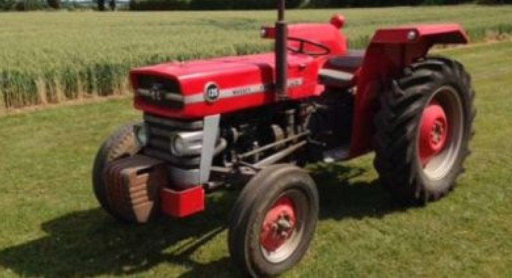 Έως τον επόμενο Δεκέμβριο παρατείνεται ο εφοδιασμός τρακτέρ με διάταξη προστασίας έναντι ανατροπής