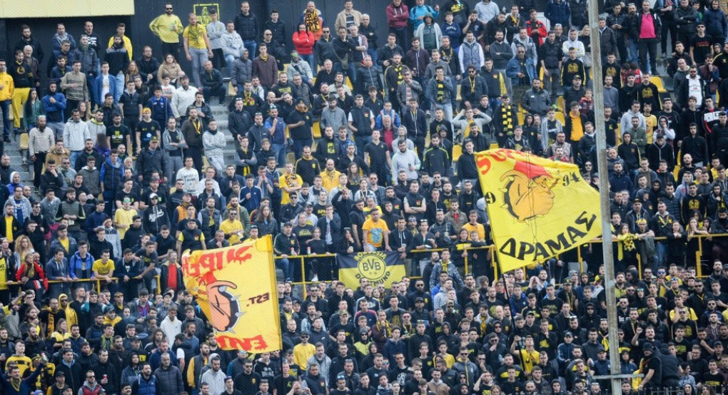 Μήνυμα ενότητας από τους οργανωμένους: «Ολοι μαζί, μια γροθιά!»