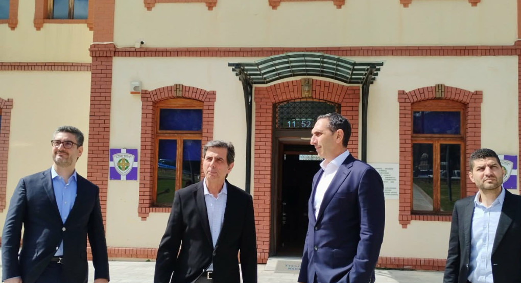 Ξενάγηση του Κύπριου ΥΠΕΣ από τον ΥΜΑΘ  στο Πολεμικό Μουσείο Θεσσαλονίκης