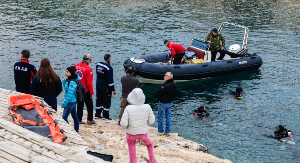 Πηγάδι του Διαβόλου: Τα τρία σενάρια για την τραγωδία με τον 34χρονο δύτη στη Βουλιαγμένη