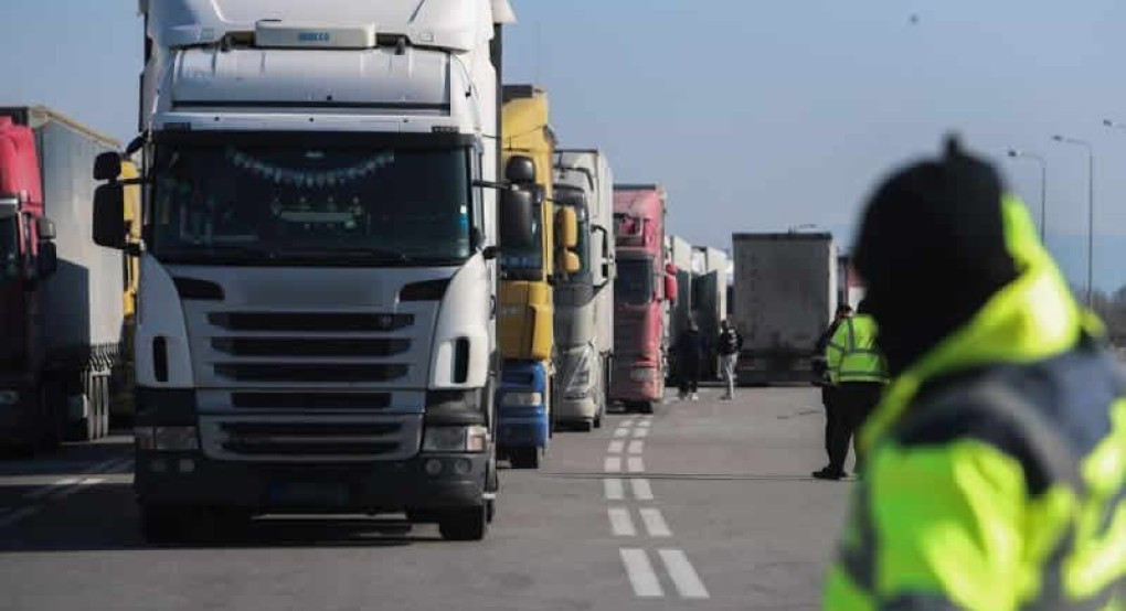 Απαγόρευση κυκλοφορίας φορτηγών μέγιστου επιτρεπόμενου βάρους άνω των 3,5 τόνων κατά την περίοδο εορτασμού του Πάσχα