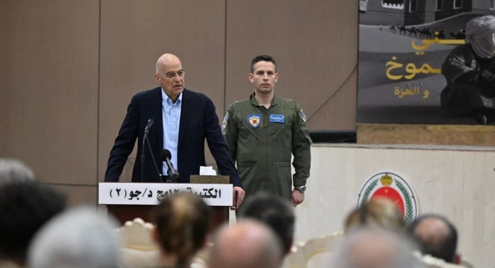 Στη Σαουδική Αραβία ο Δένδιας – Επίσκεψη στην ελληνική δύναμη της περιοχής