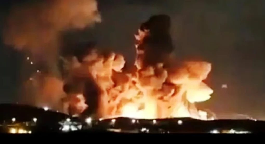 Οι ΗΠΑ χτύπησαν με διατρητικές βόμβες 900 κιλών αποθήκες πυρομαχικών στο Ισφαχάν, στο Ιράν