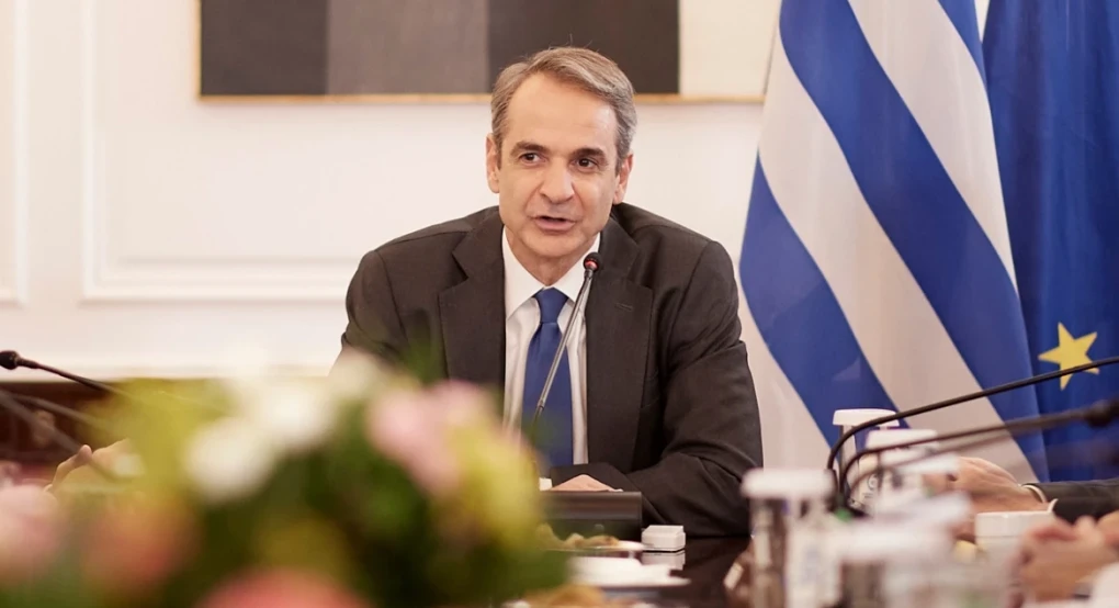 Οι πολίτες επιστρέφουν στο αίτημα για αυτοδύναμες κυβερνήσεις: Η επιμονή της ΝΔ και τα «καρφιά» στο ΠΑΣΟΚ