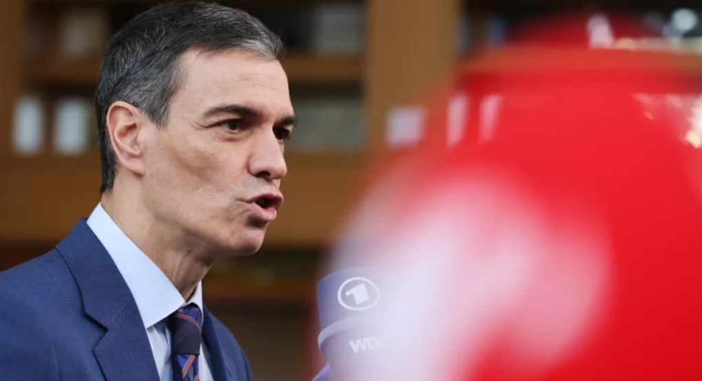 Επιστολή Σάντσεθ σε Ανδρουλάκη: Το ΠΑΣΟΚ μπορεί να κάνει τη διαφορά