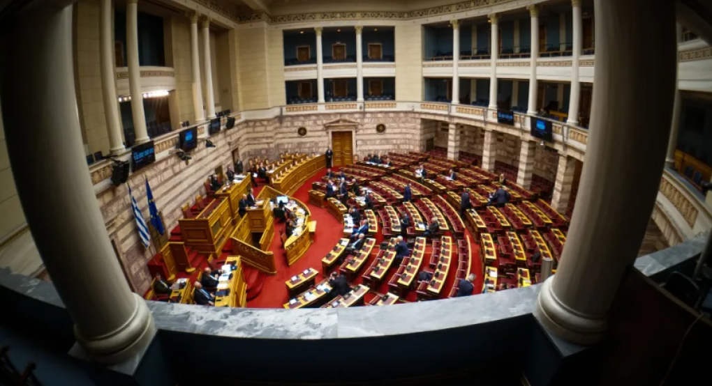 Στη Βουλή τη Δευτέρα το fuel pass και τα μέτρα στήριξης των αγροτών