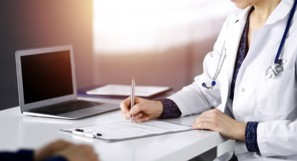 Συνάντηση με την πολιτική ηγεσία του υπ. Οικονομικών ζητούν οι γιατροί