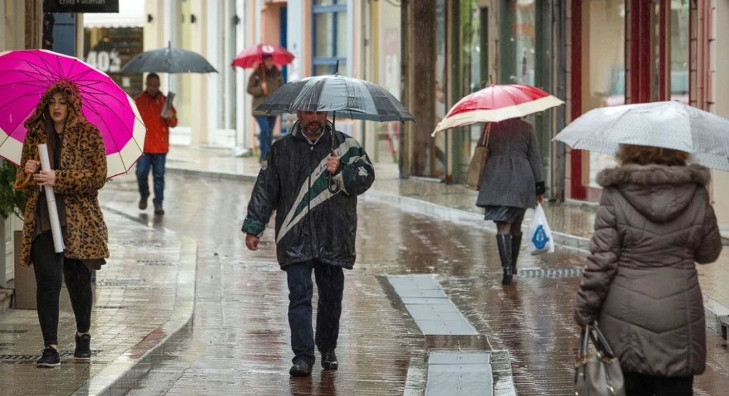 Καιρός: Έντονη αστάθεια σήμερα, προειδοποιήσεις για ισχυρή κακοκαιρία από 1η Απριλίου