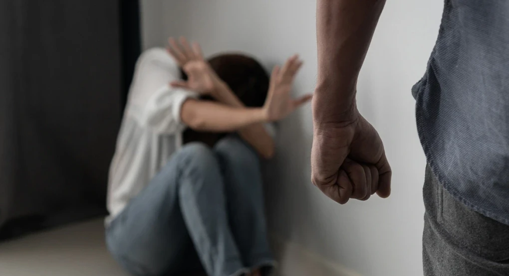 Βέροια: Ομολόγησε ο 20χρονος τον άγριο ξυλοδαρμό της 24χρονης που νοσηλεύεται σε ΜΕΘ