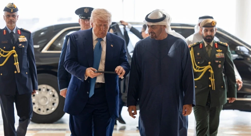 Τα Ηνωμένα Αραβικά Εμιράτα χτυπούν την οικονομία του Ιράν και ανακαλούν μαζικά βίζες