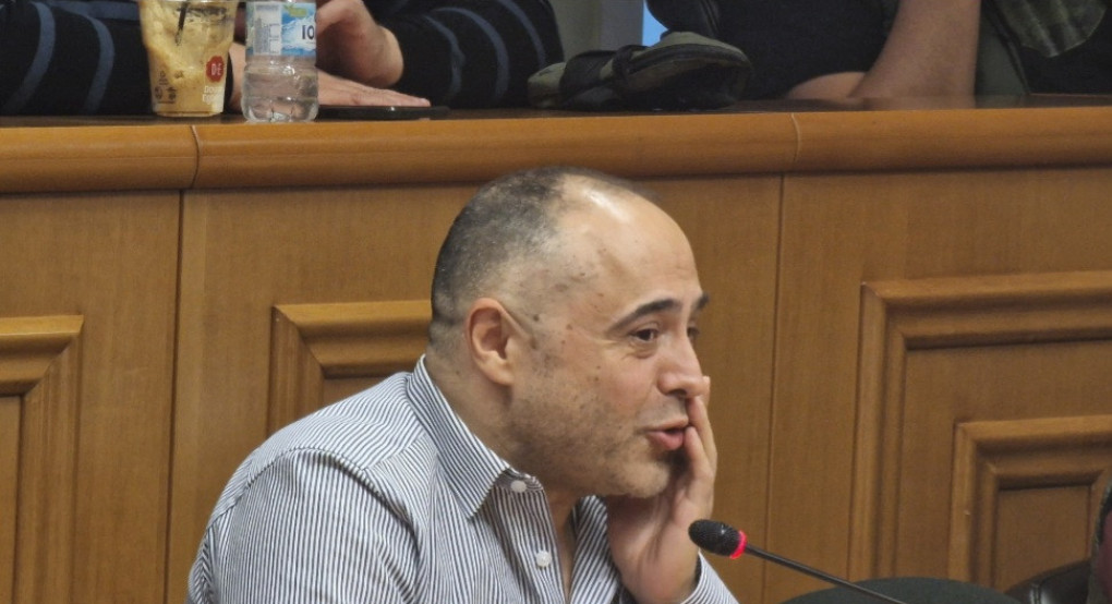 Στο στόχαστρο Γιαντσή δρόμοι και Λουτρά