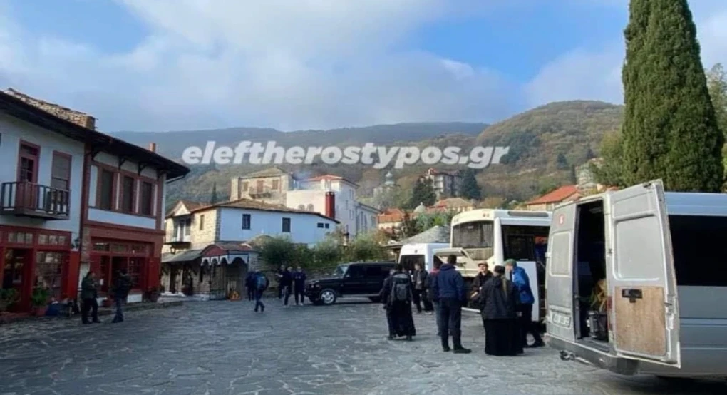 Άγιο Όρος: Νεκρός μοναχός μετά από τροχαίο δυστύχημα - Το όχημά του ανετράπη μετά τη λιτανεία της θαυματουργής εικόνας «Άξιον Έστί»