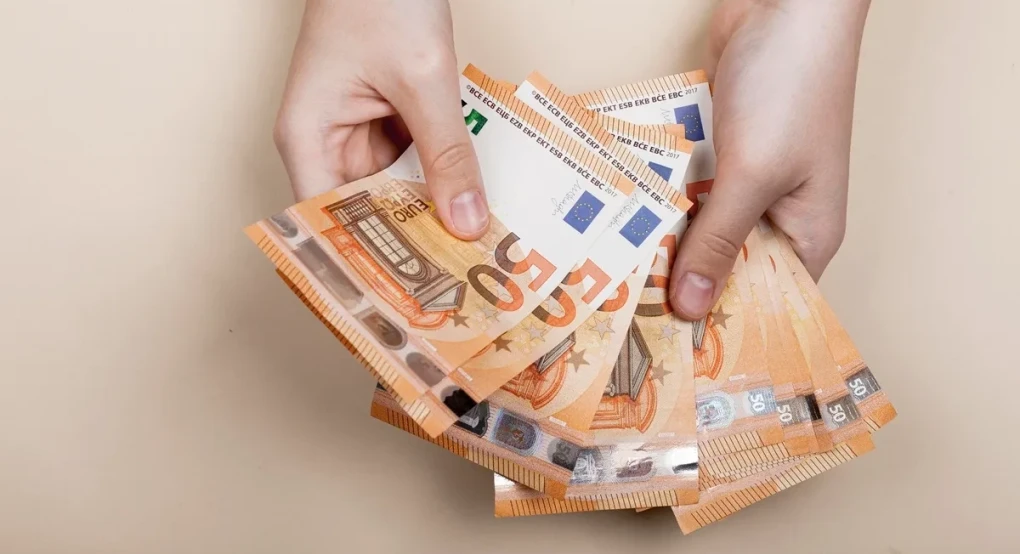 Ο “χάρτης” πληρωμών από ΔΥΠΑ και e-ΕΦΚΑ από σήμερα έως τις 17 Απριλίου